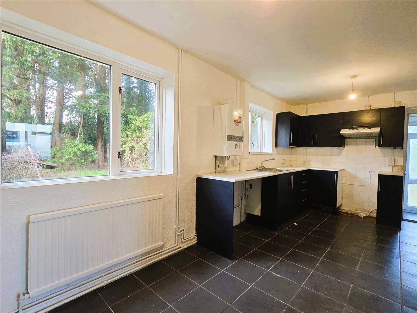 Tir Capel, Llanelli, SA14 8SW